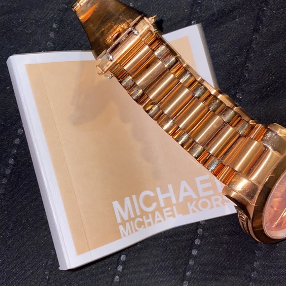 Oversized Bryn Pavé Rose Gold-Tone Watch - Picture 4 of 4
